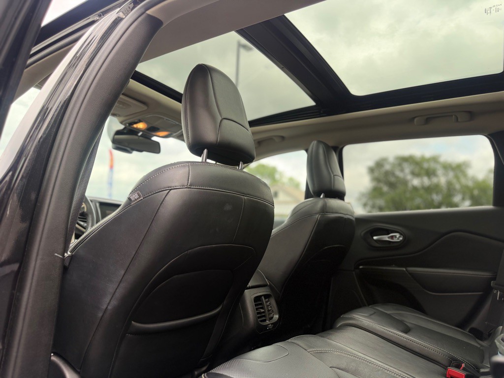 2014 Jeep Cherokee Image 6