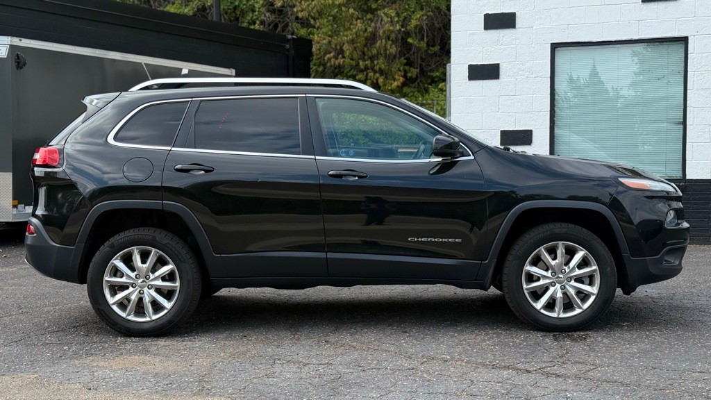 2014 Jeep Cherokee Image 11