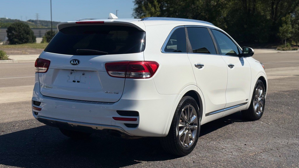 2016 Kia Sorento Image 14