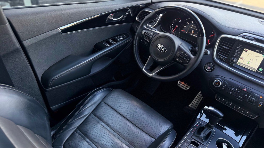 2017 Kia Sorento Image 3