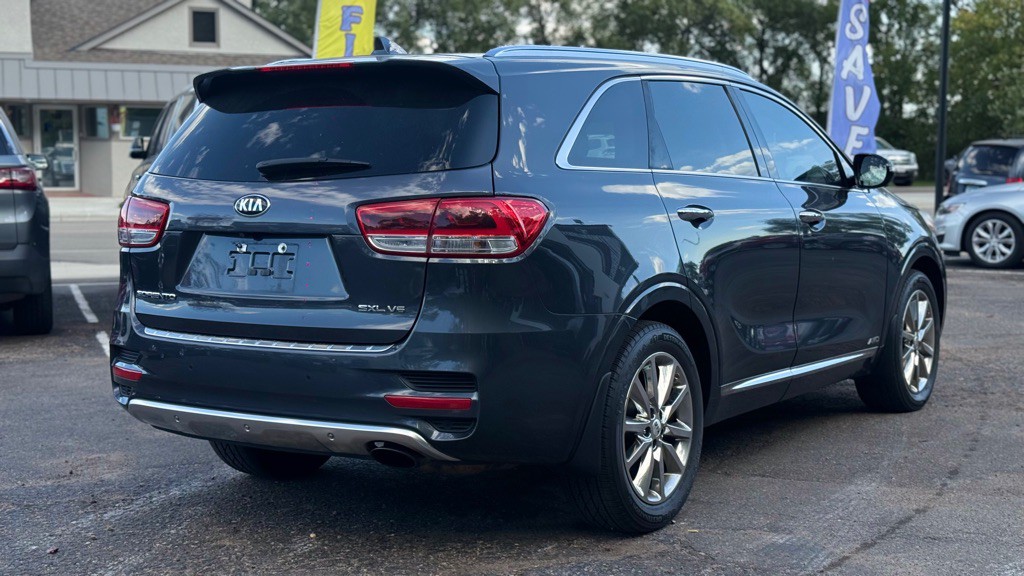 2017 Kia Sorento Image 14