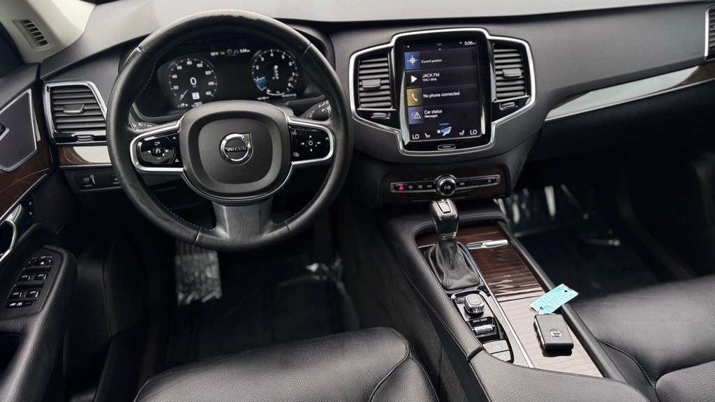2017 Volvo XC90 Image 4