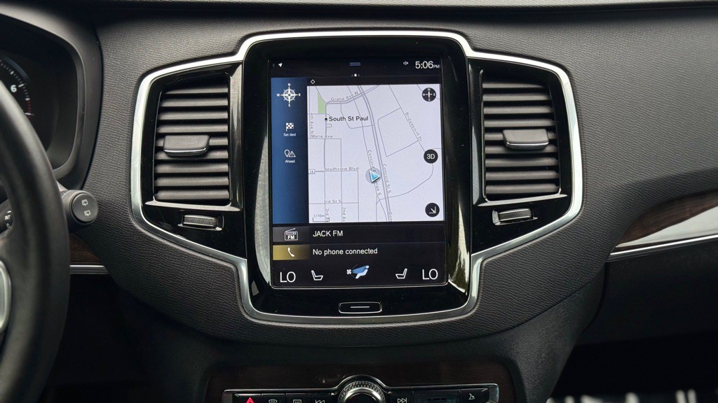 2017 Volvo XC90 Image 6