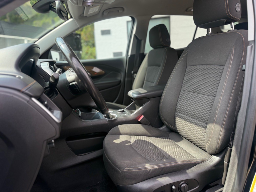 2020 GMC Terrain Image 6