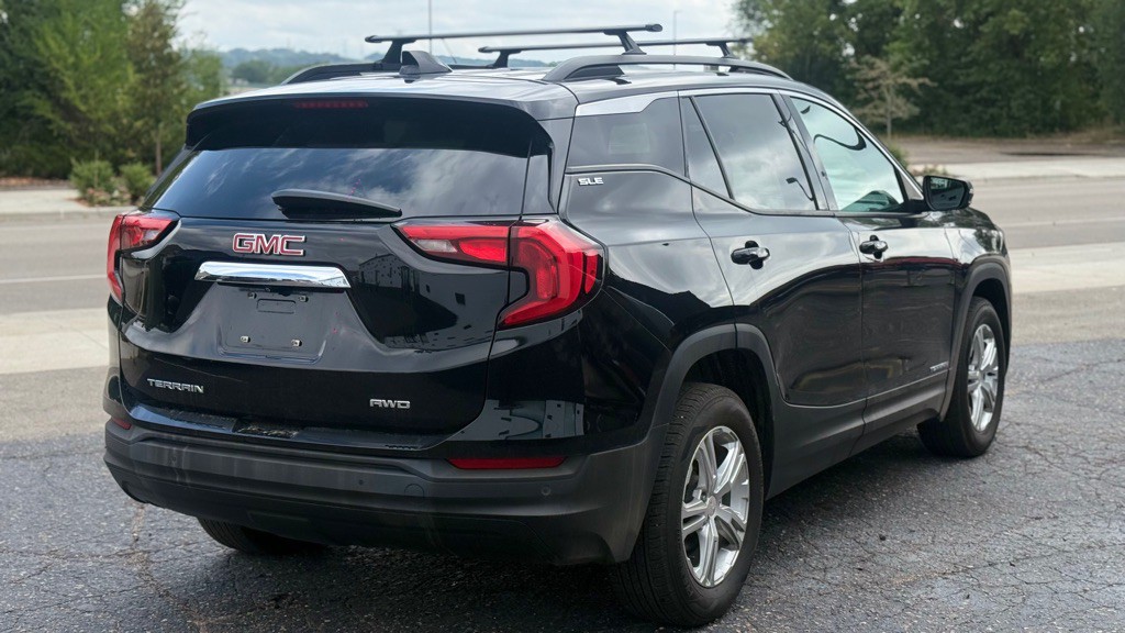 2020 GMC Terrain Image 13