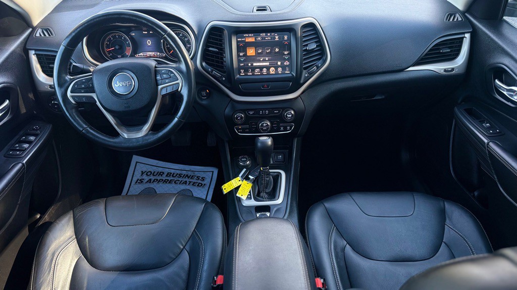 2015 Jeep Cherokee Image 2