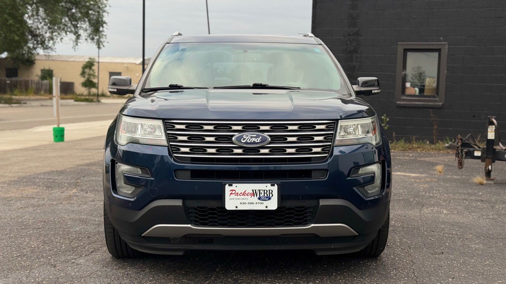 2017 Ford Explorer Image 9