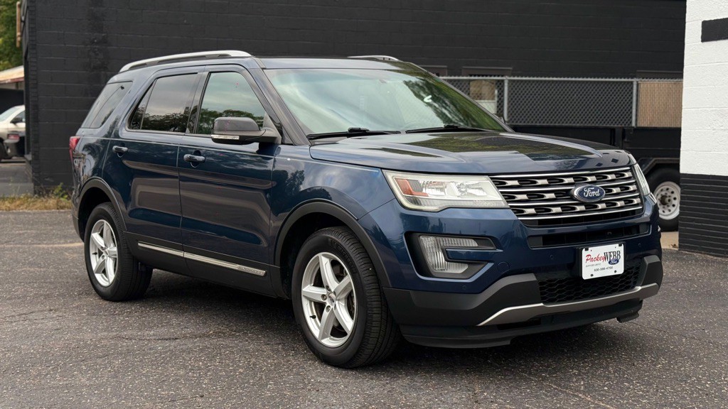 2017 Ford Explorer Image 10
