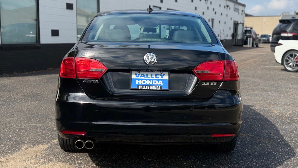 2012 Volkswagen Jetta Image 13