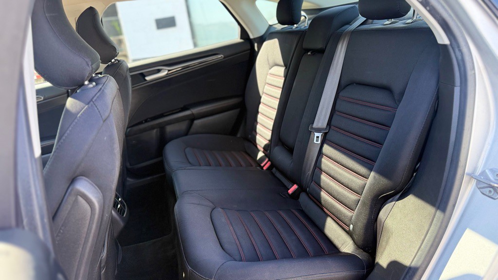 2015 Ford Fusion Image 7