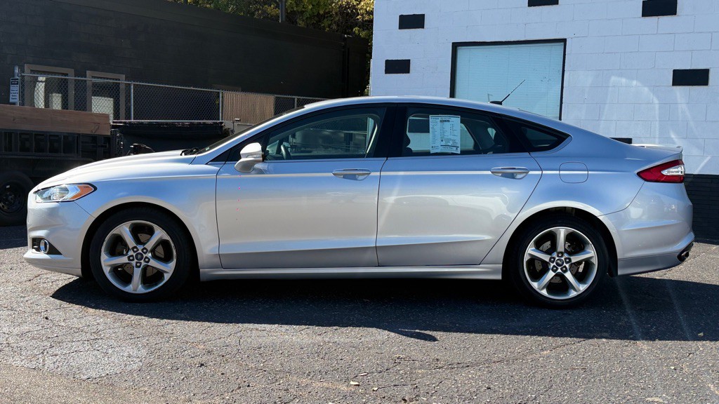 2015 Ford Fusion Image 15