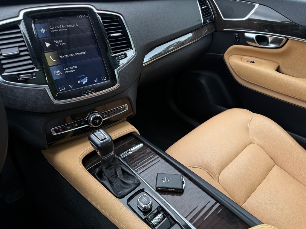 2018 Volvo XC90 Image 6