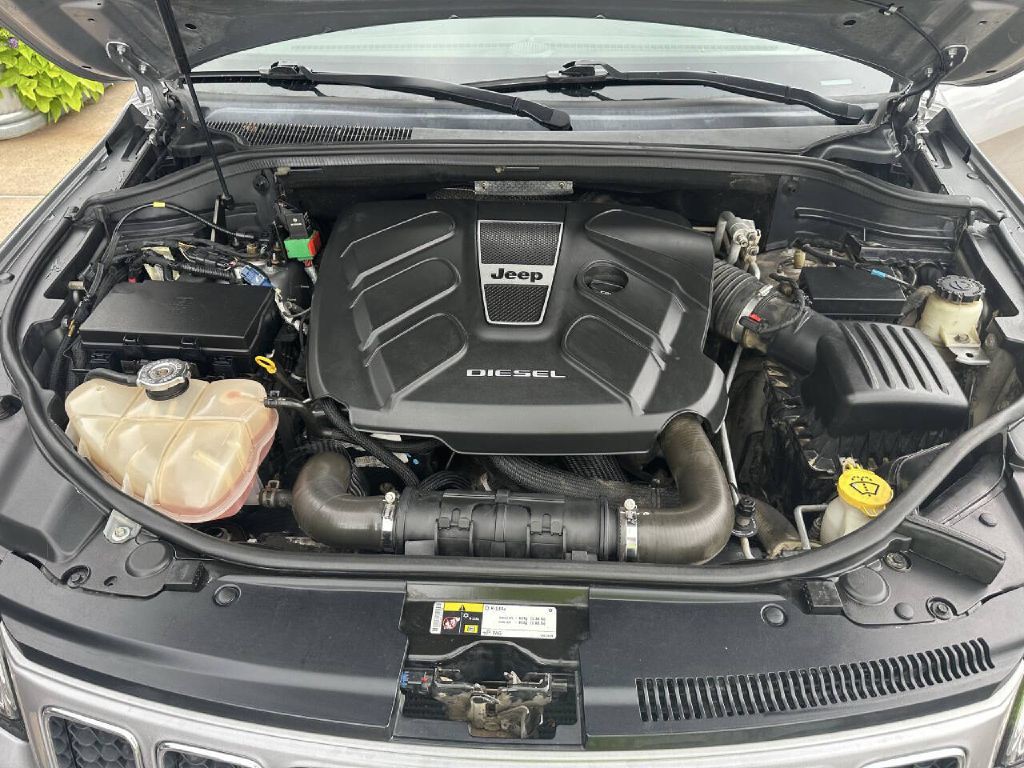 2014 Jeep Grand Cherokee Image 21