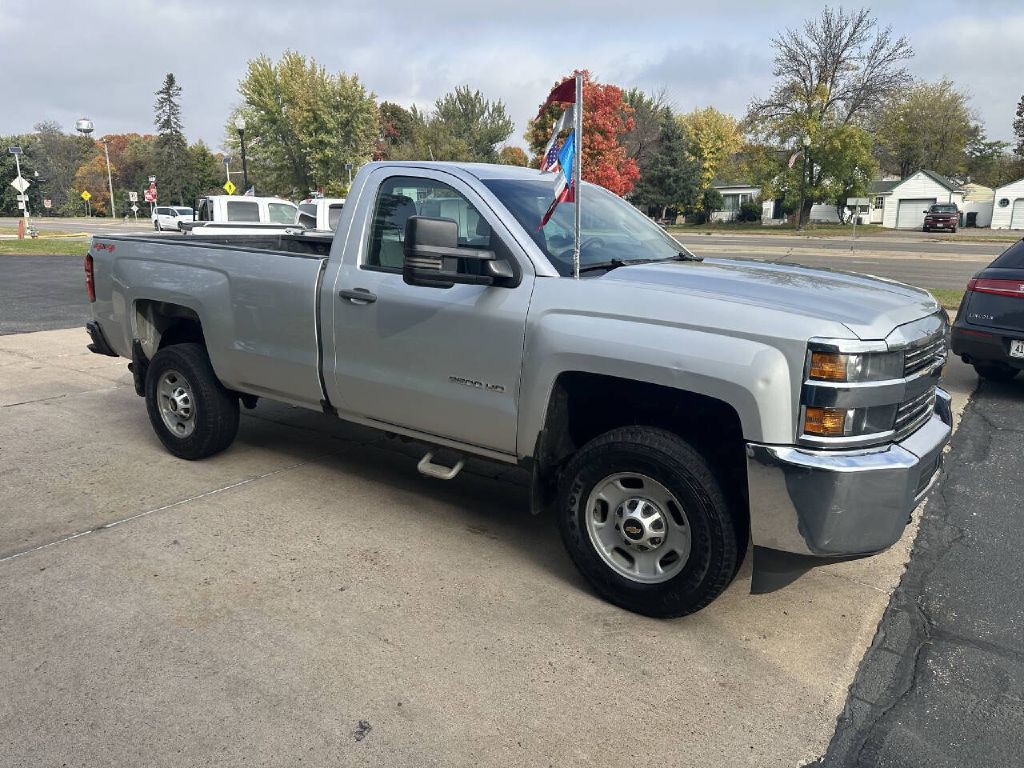 2016 Chevrolet Silverado 1500 Image 4