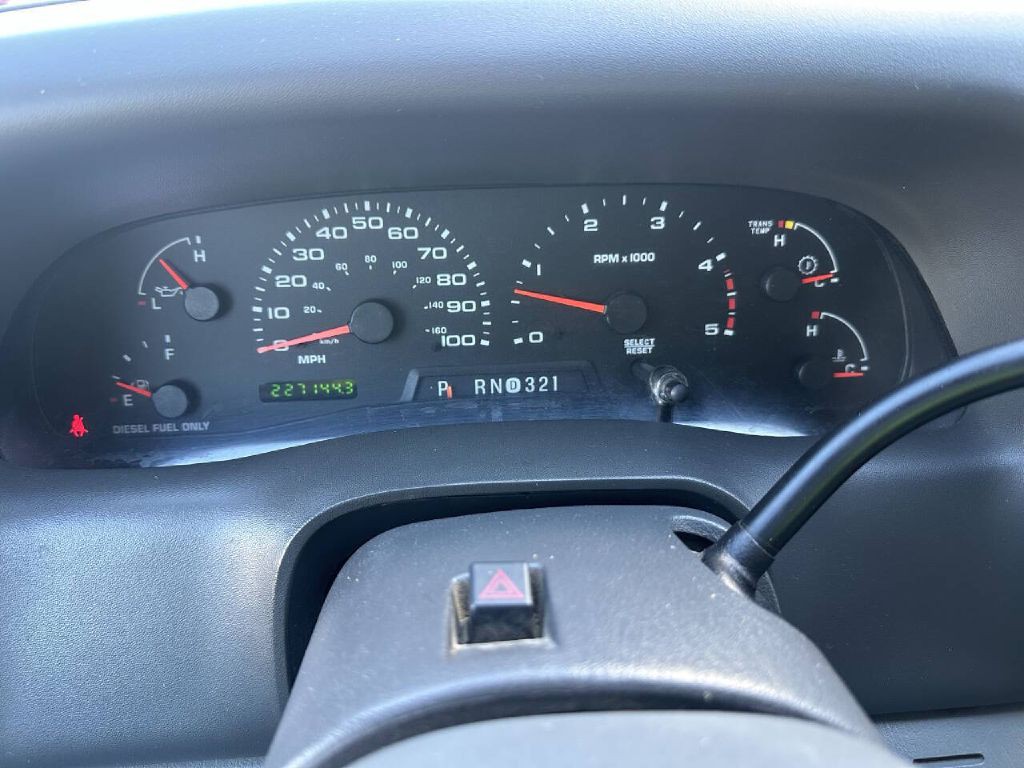 2004 Ford F-350 Image 11