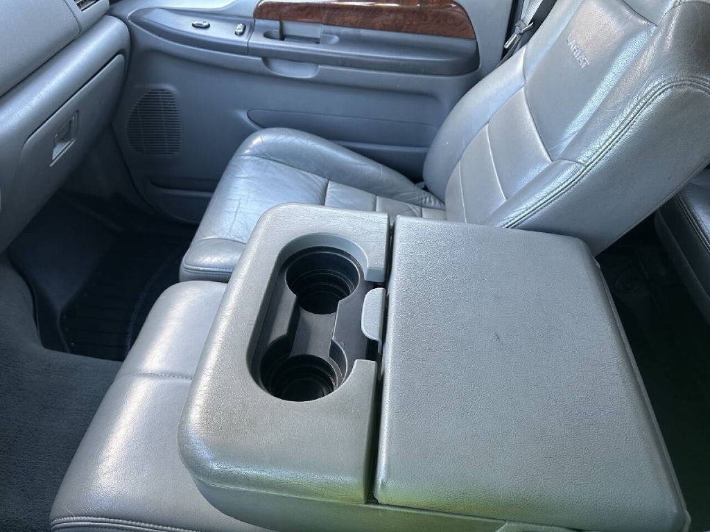2004 Ford F-350 Image 14