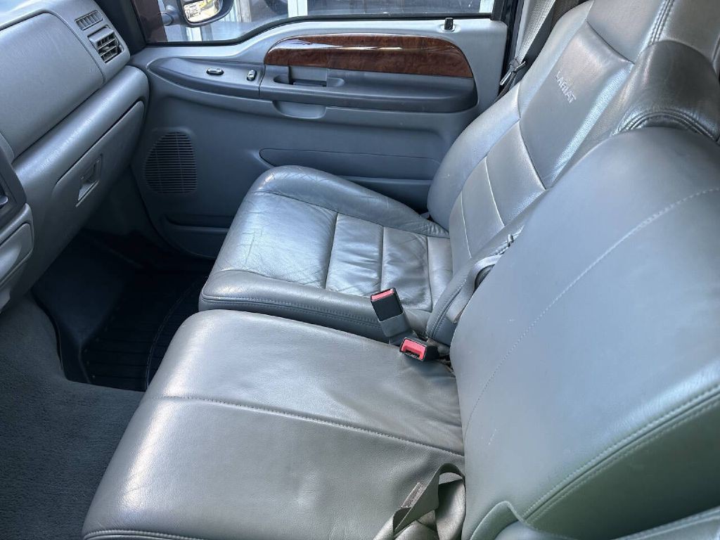 2004 Ford F-350 Image 15