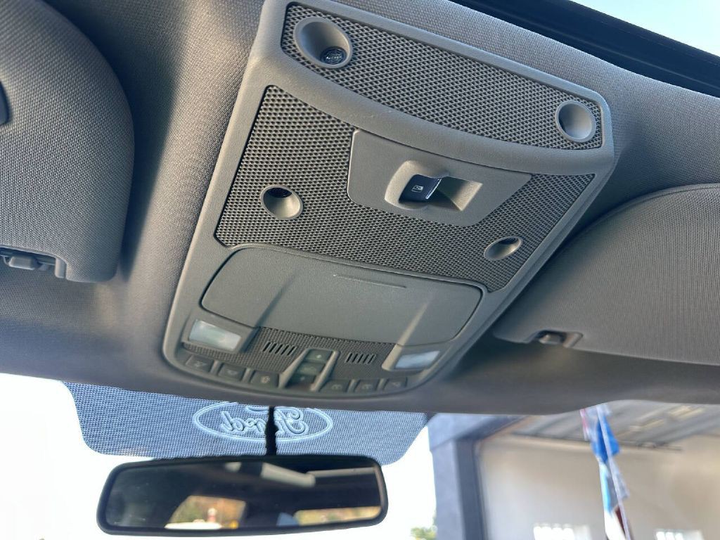 2016 Ford F-150 Image 18