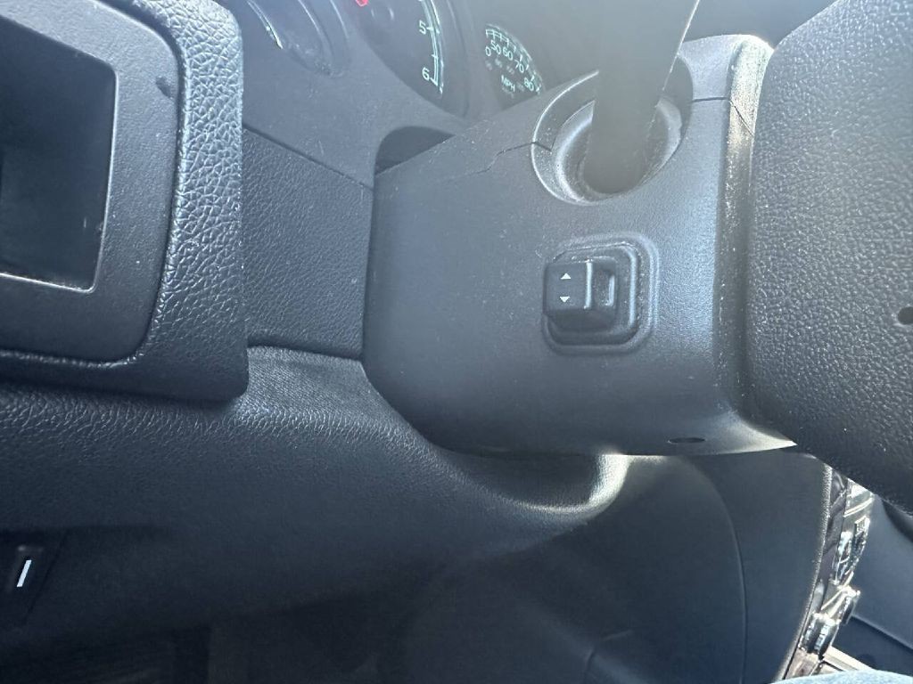 2011 GMC Yukon Image 14