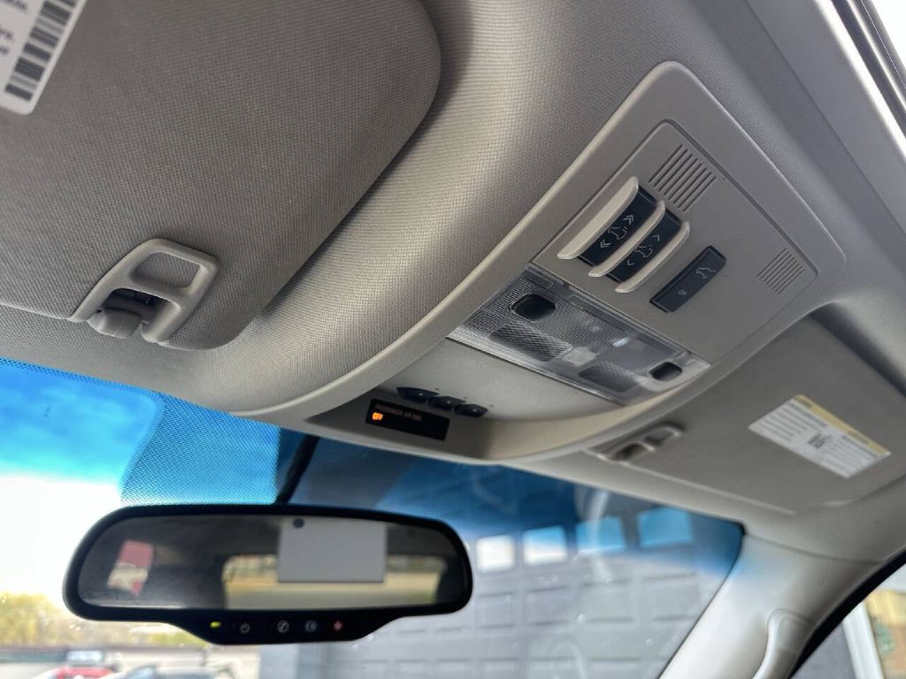 2011 GMC Yukon Image 20