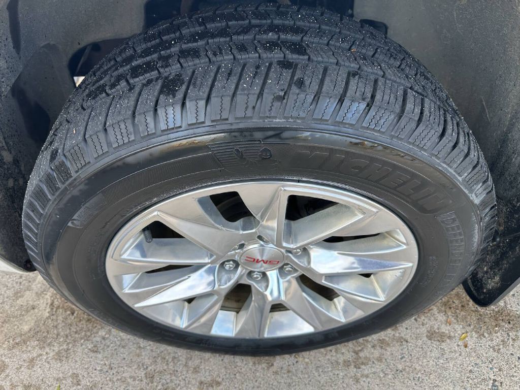 2011 GMC Yukon Image 22