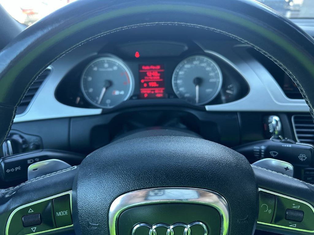 2010 Audi S4 Image 13