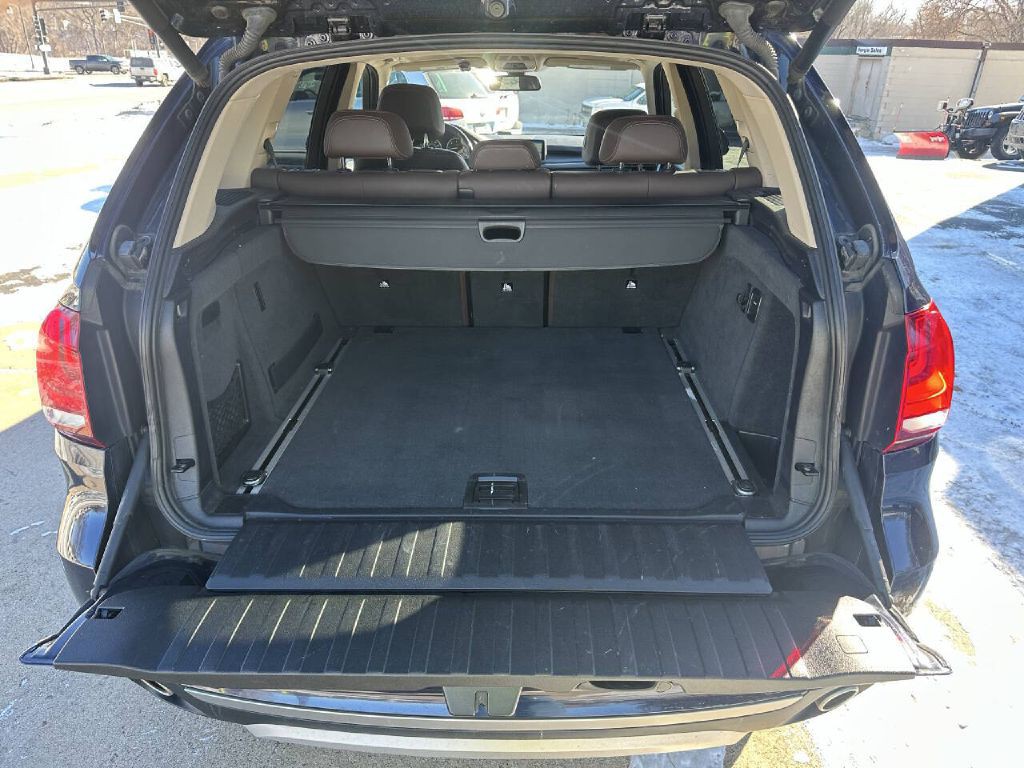 2014 BMW 5 Series Image 7