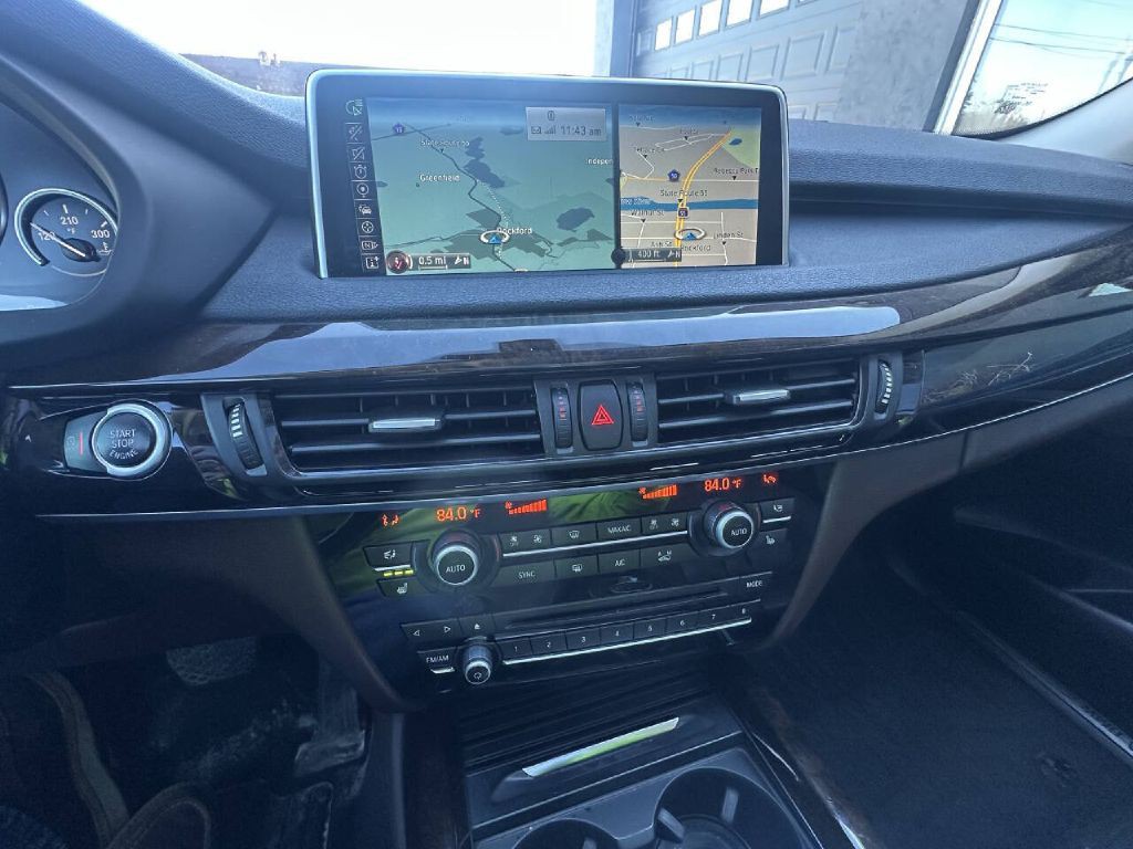 2014 BMW 5 Series Image 16