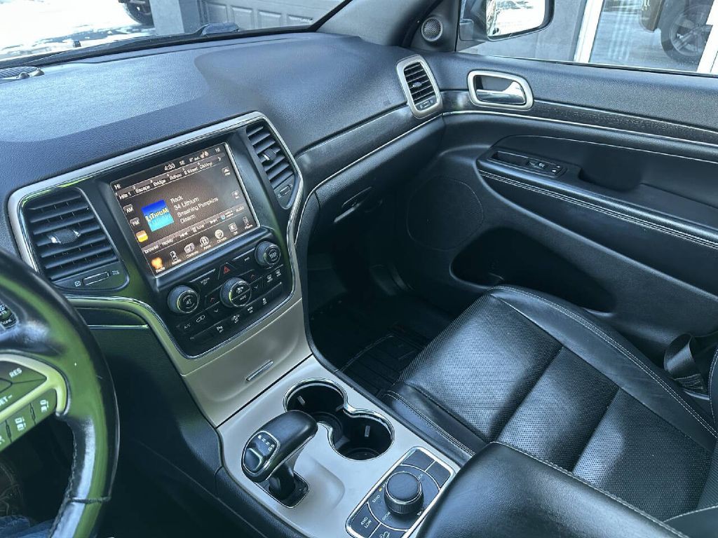 2015 Jeep Grand Cherokee Image 13