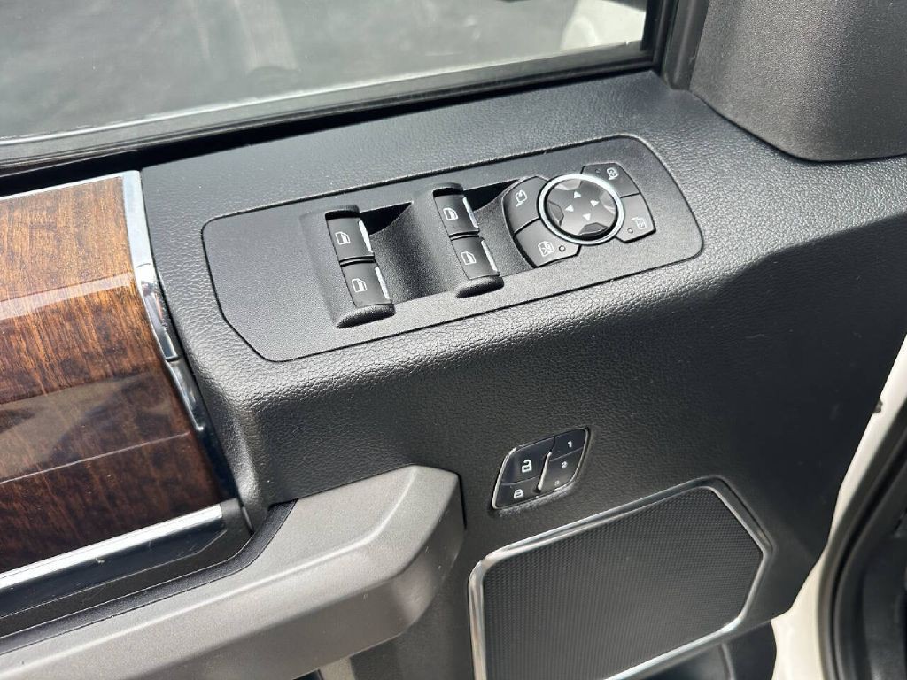 2015 Ford F-150 Image 14