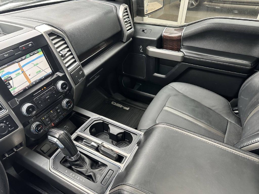 2015 Ford F-150 Image 20