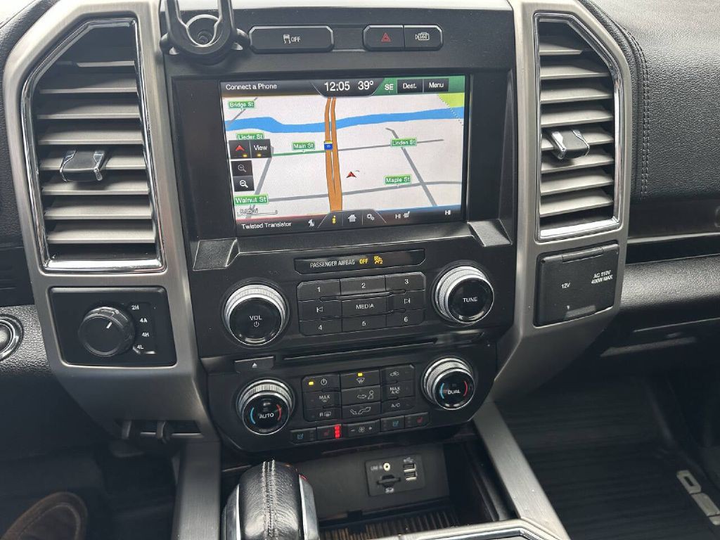 2015 Ford F-150 Image 21