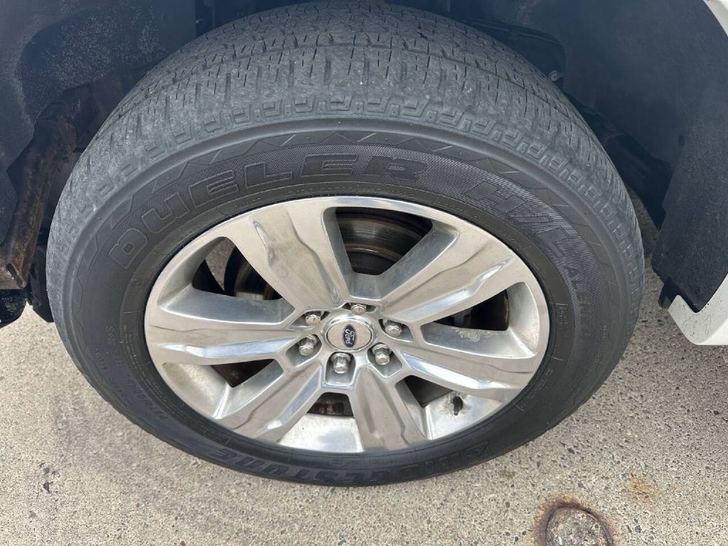 2015 Ford F-150 Image 29