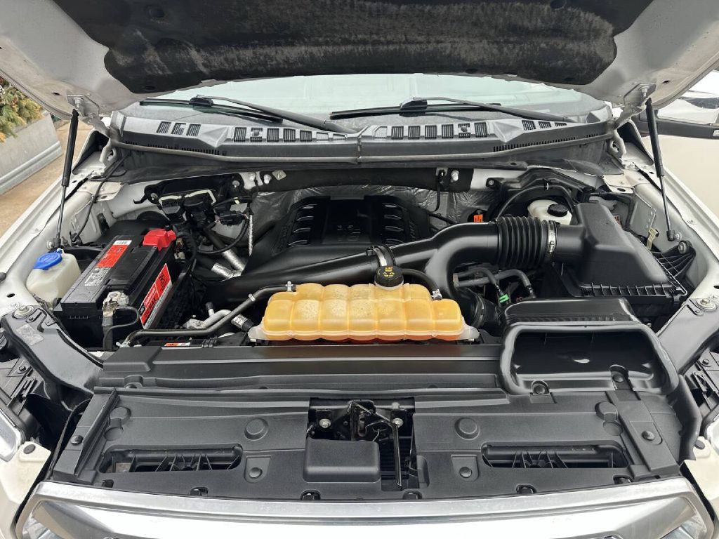 2015 Ford F-150 Image 30