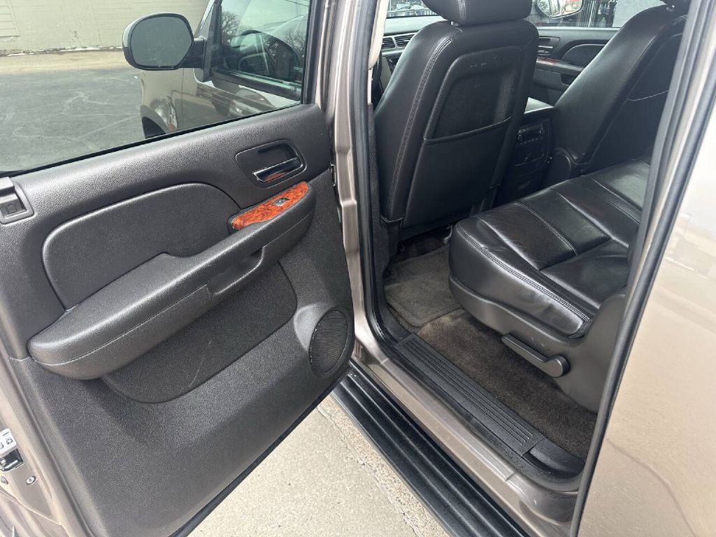 2014 GMC Yukon Image 7