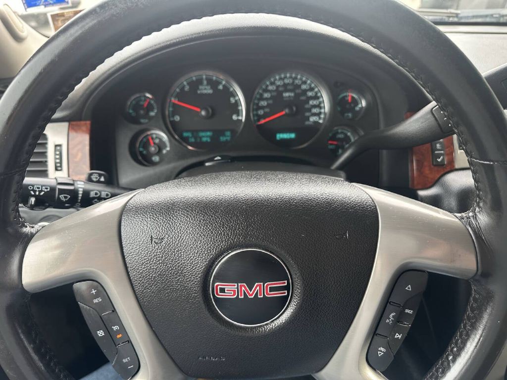 2014 GMC Yukon Image 13