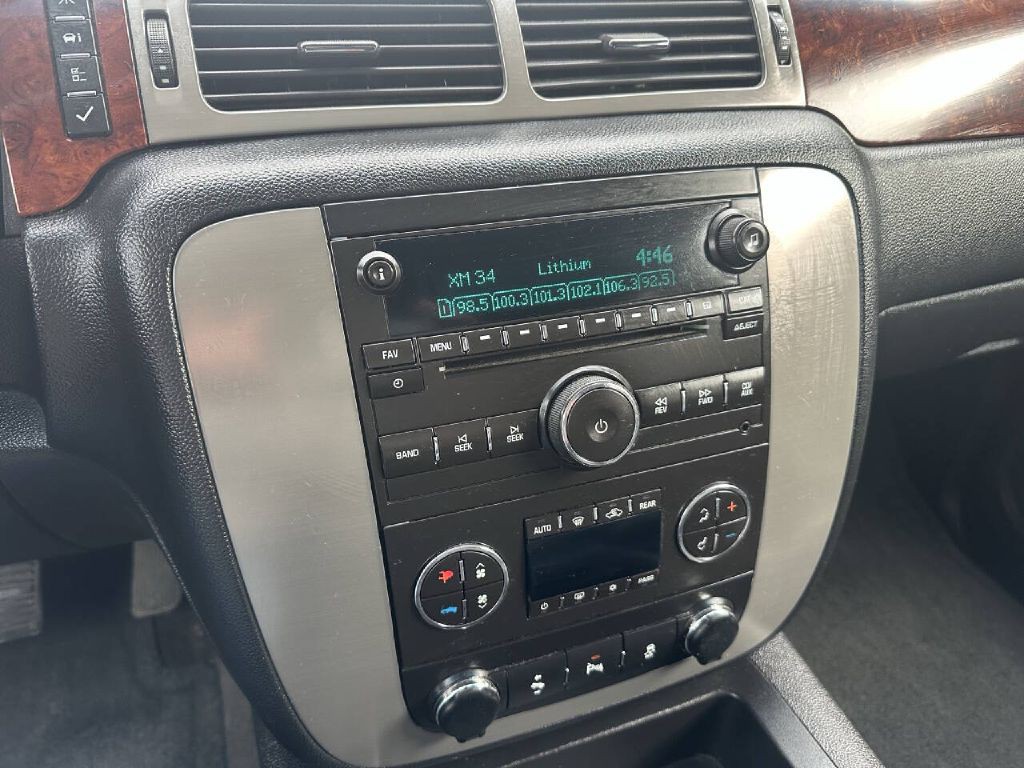 2014 GMC Yukon Image 16