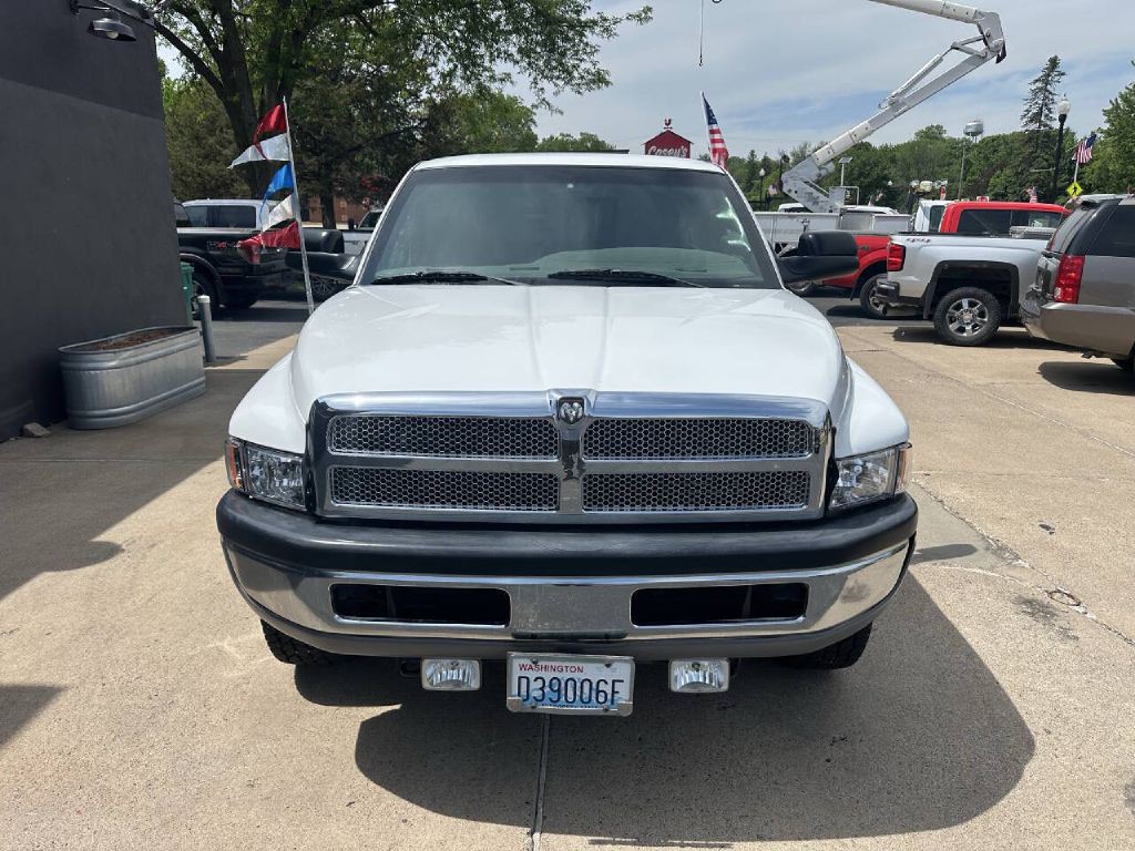 2001 Dodge Ram 2500 Image 3