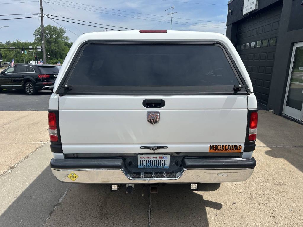 2001 Dodge Ram 2500 Image 5
