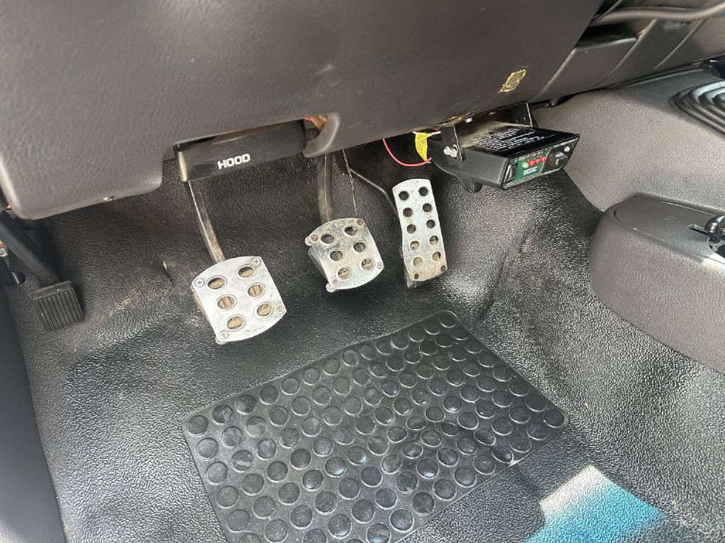 2001 Dodge Ram 2500 Image 15