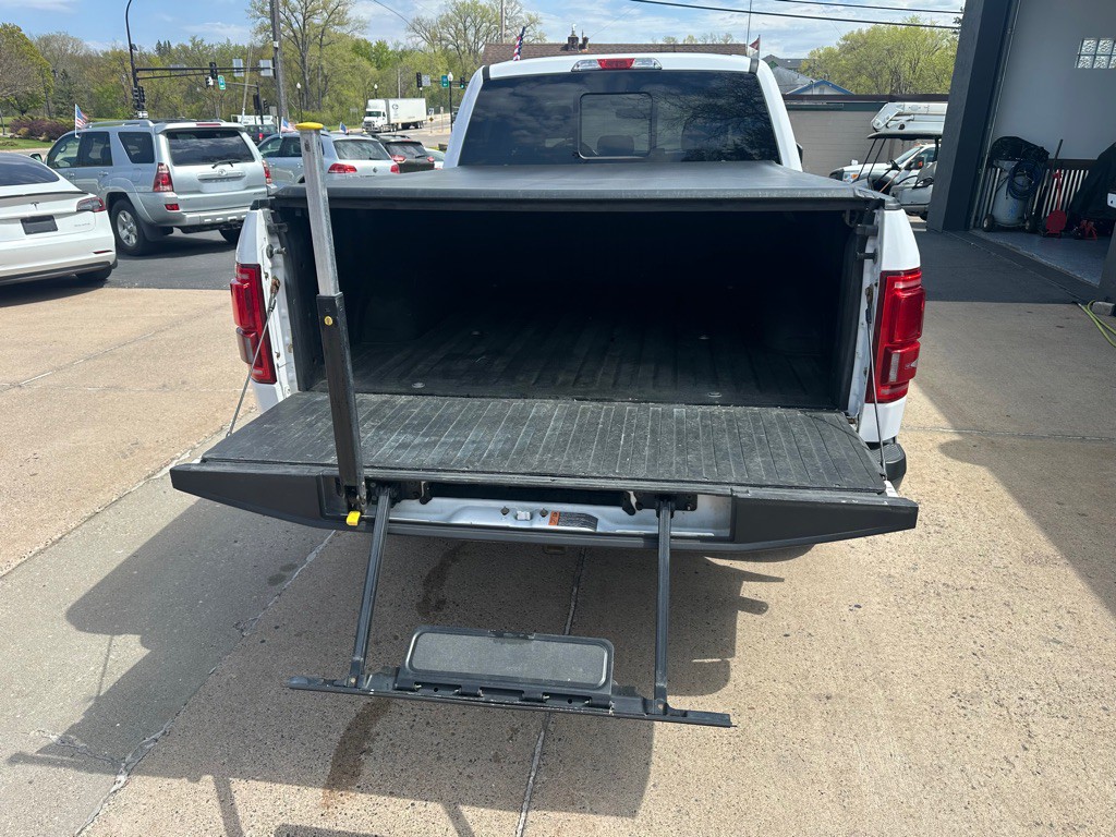 2016 Ford F-150 Image 4