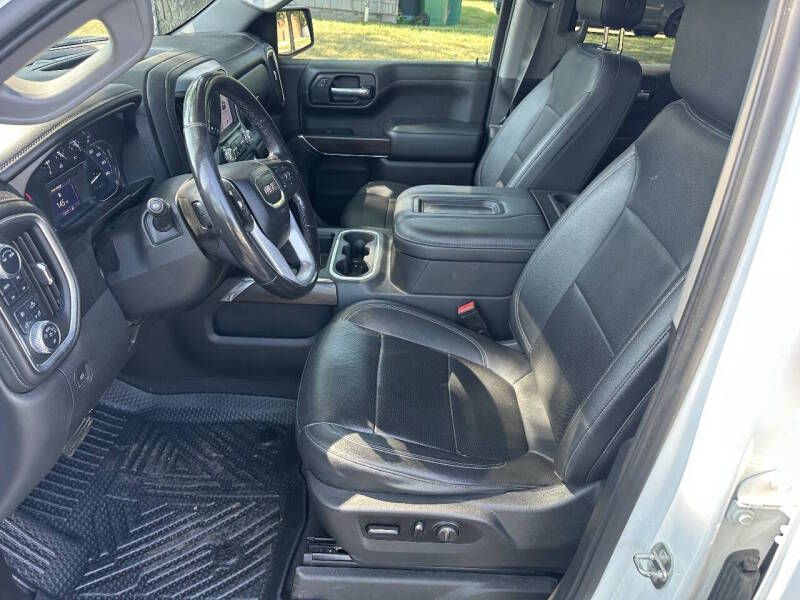 2021 GMC Sierra Image 12