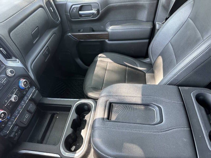 2021 GMC Sierra Image 21