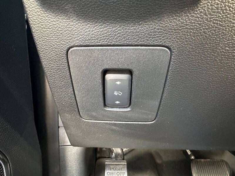2015 Ford F-150 Image 15