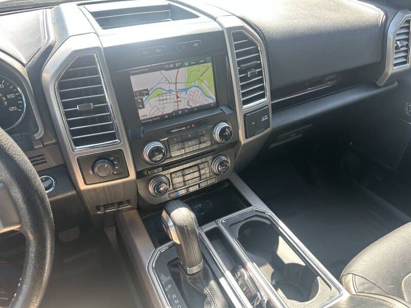 2015 Ford F-150 Image 18