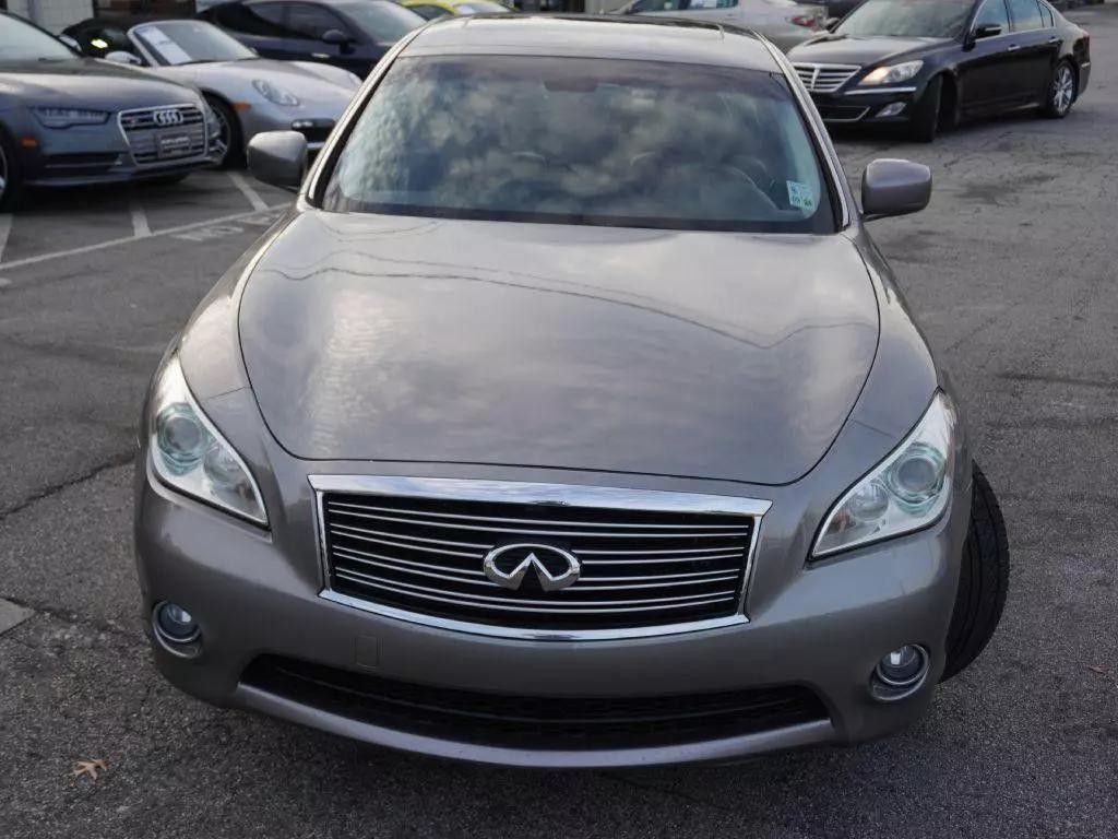 2011 INFINITI M37 Image 12