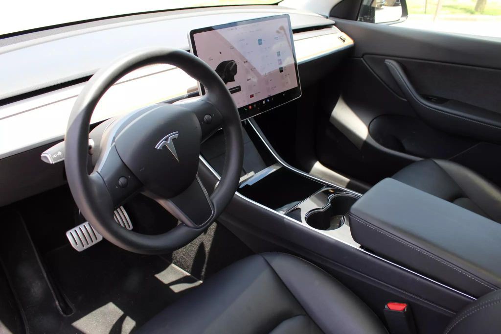 2020 Tesla Model Y Image 20