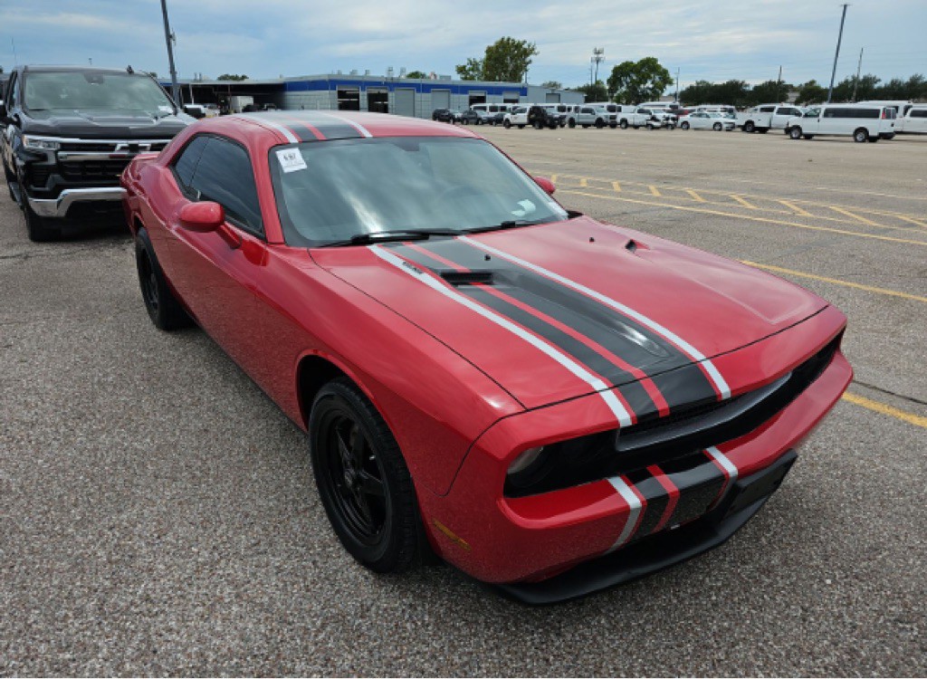 2012 Dodge Challenger Image 3