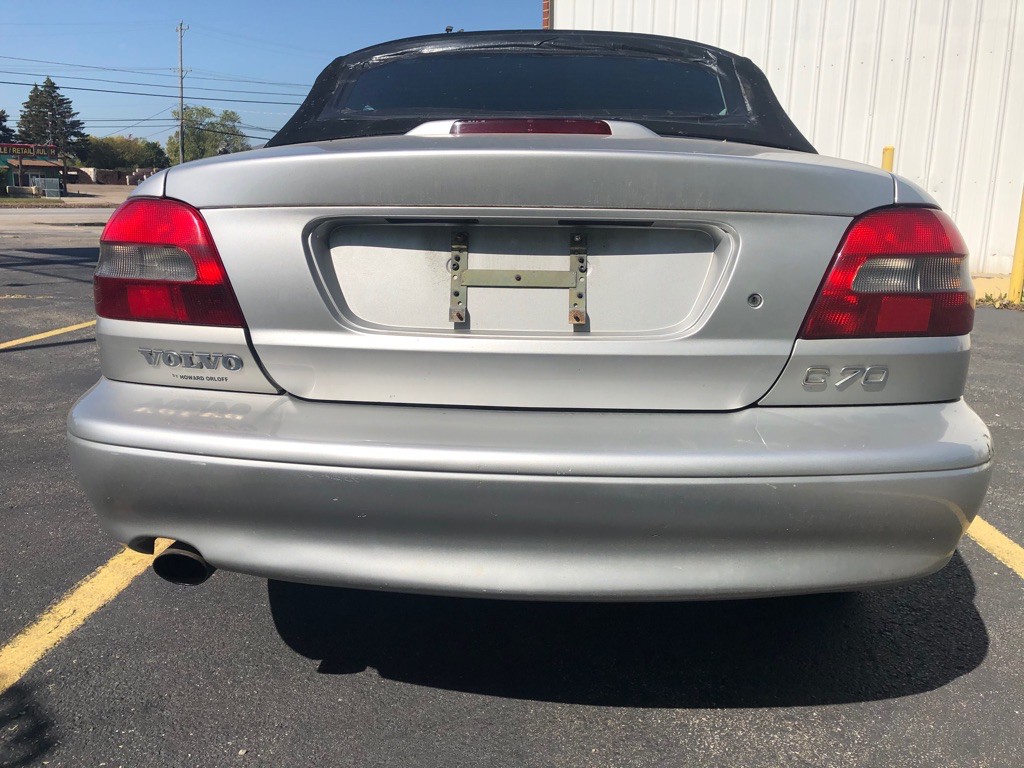 2001 Volvo C70 Image 6