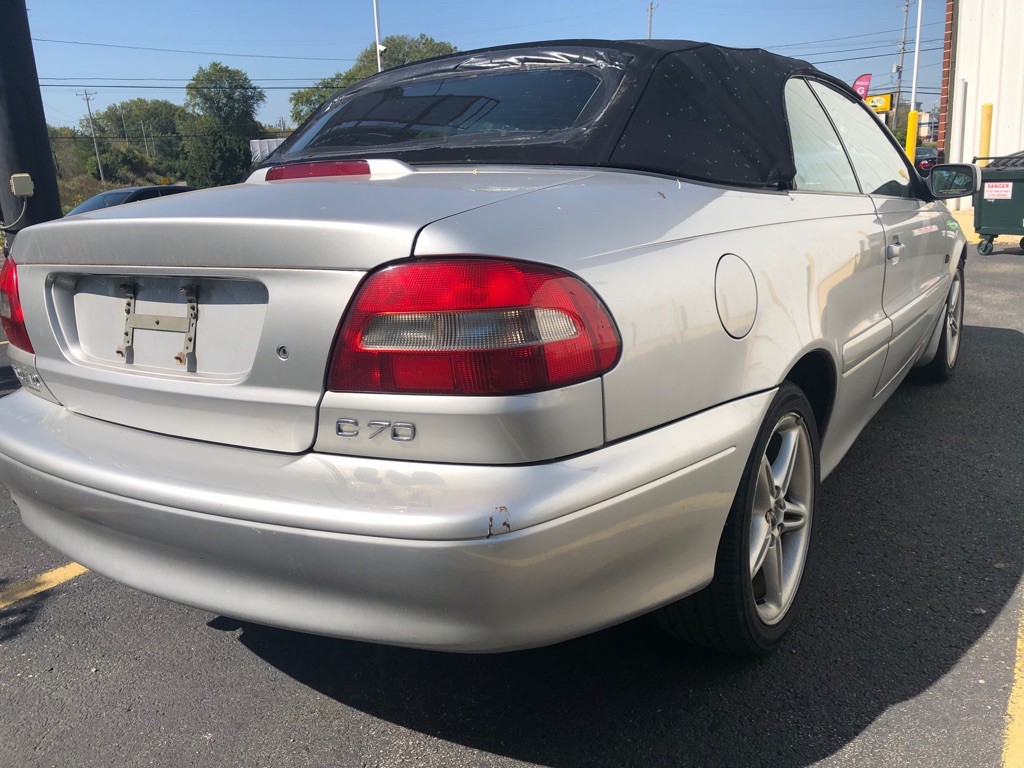 2001 Volvo C70 Image 7